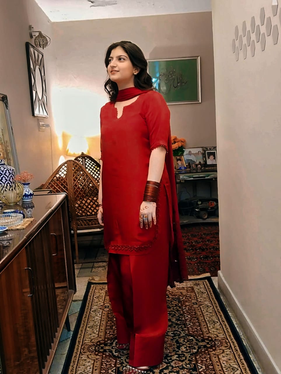 EST-018 Laal Bahaar
