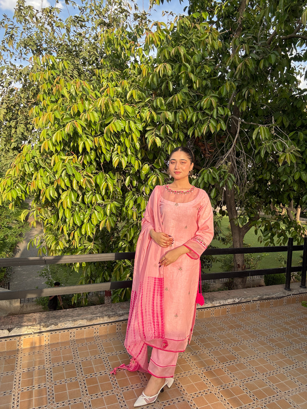 PRET-006 MIRA (3Pc Stitched)