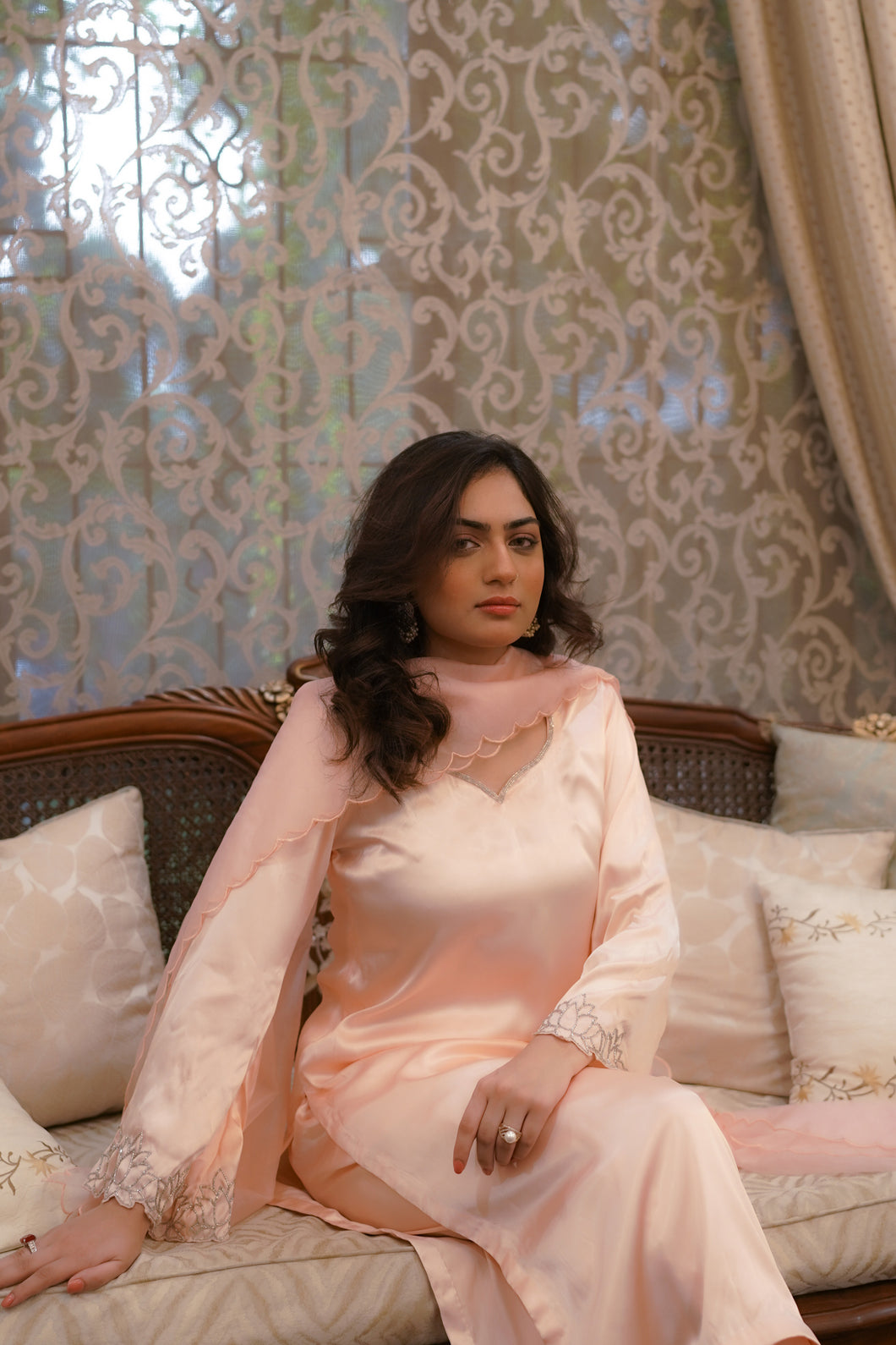 EST-001 KANWAL