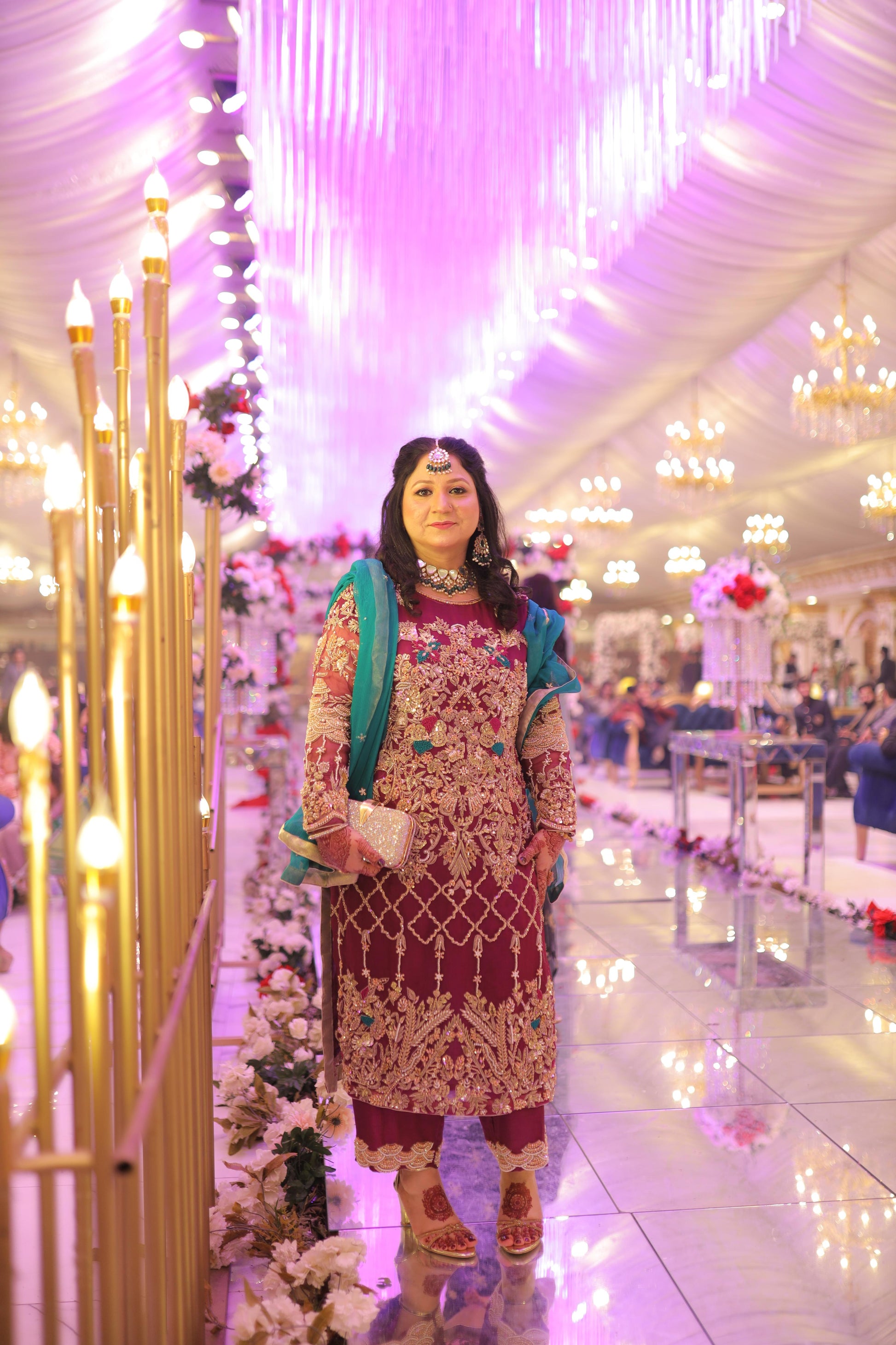 EST-025 ZEENAT