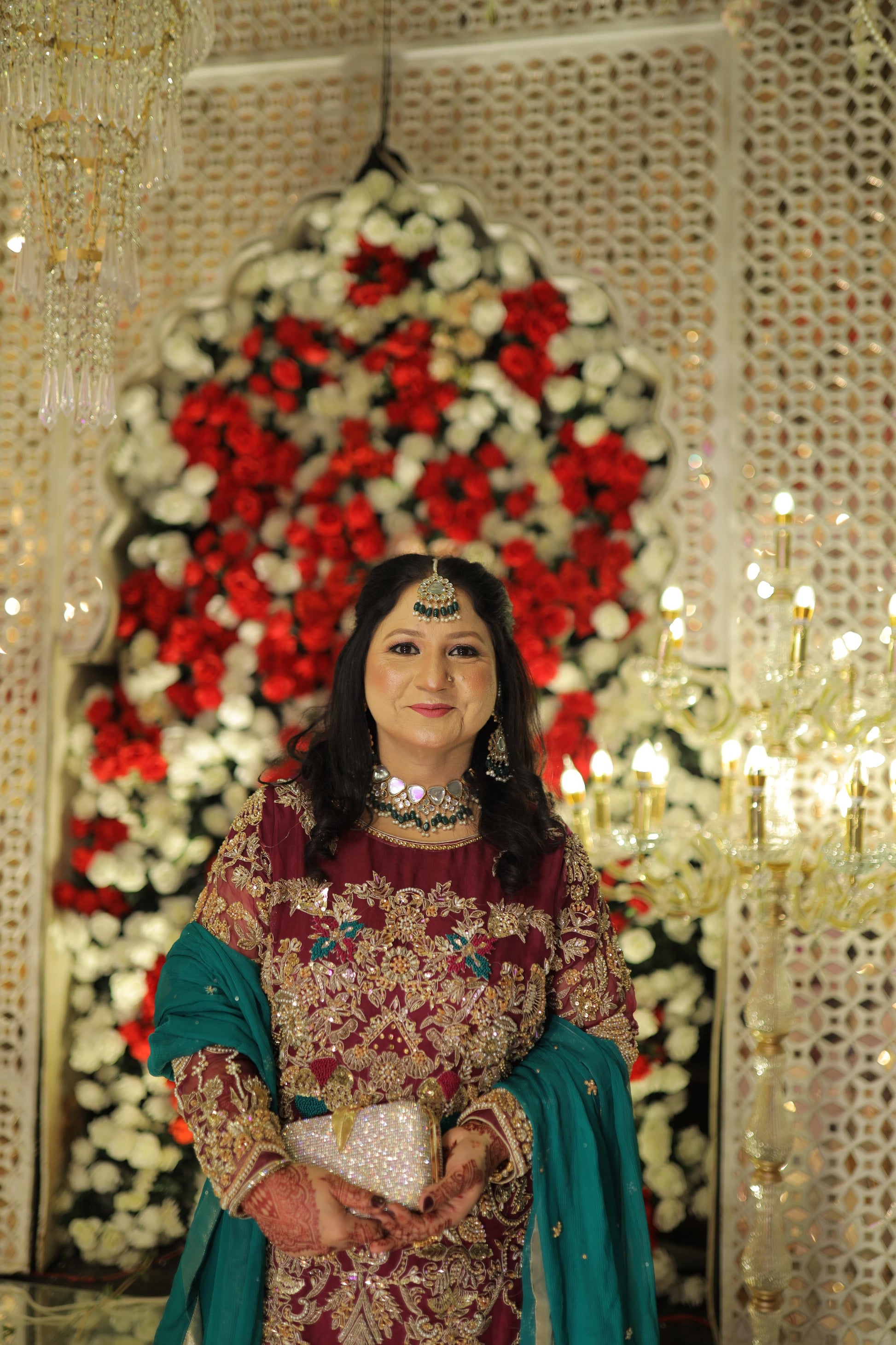EST-025 ZEENAT