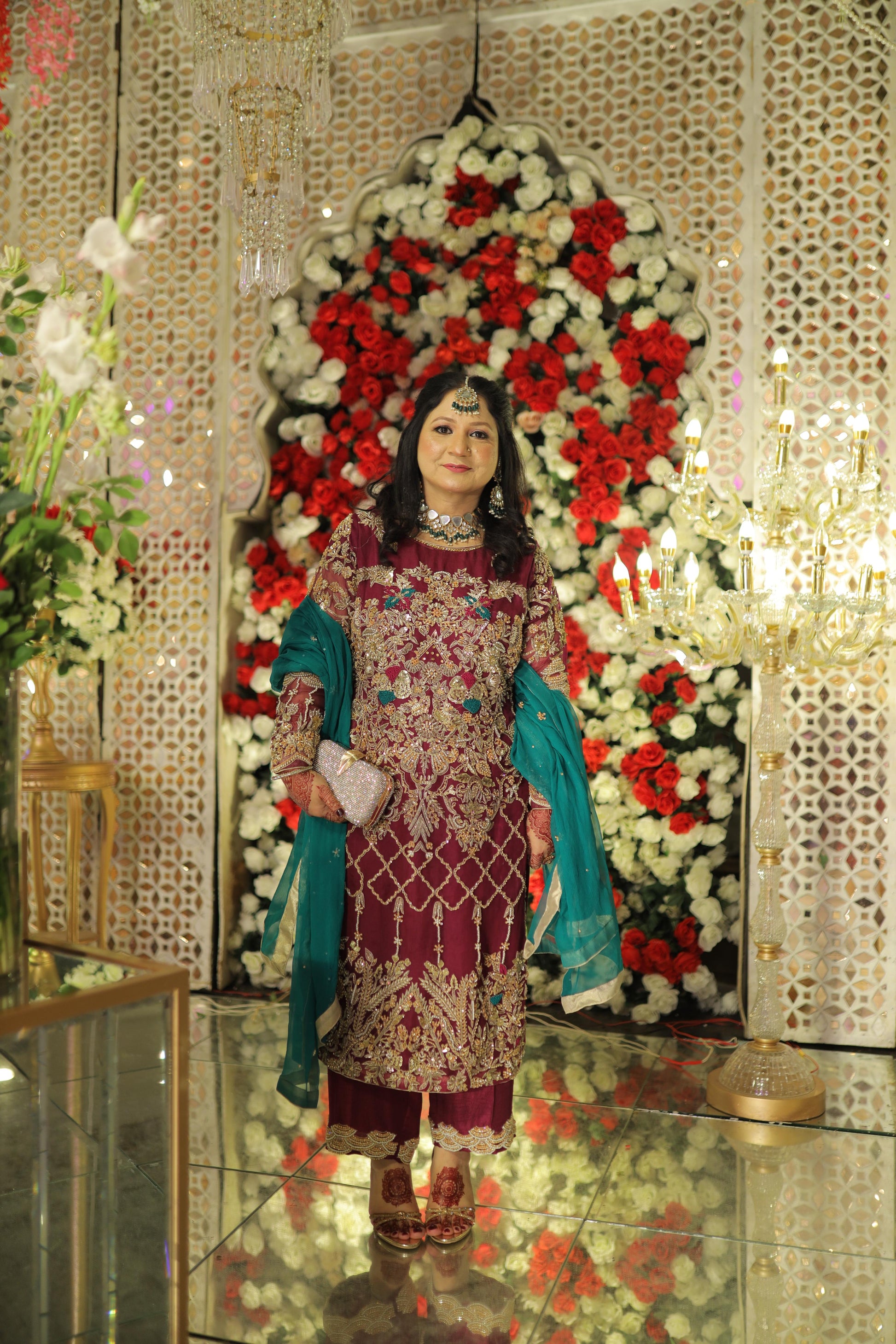 EST-025 ZEENAT