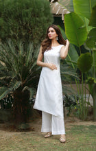Load image into Gallery viewer, Diagonal Cut Long Shirt with Trouser
