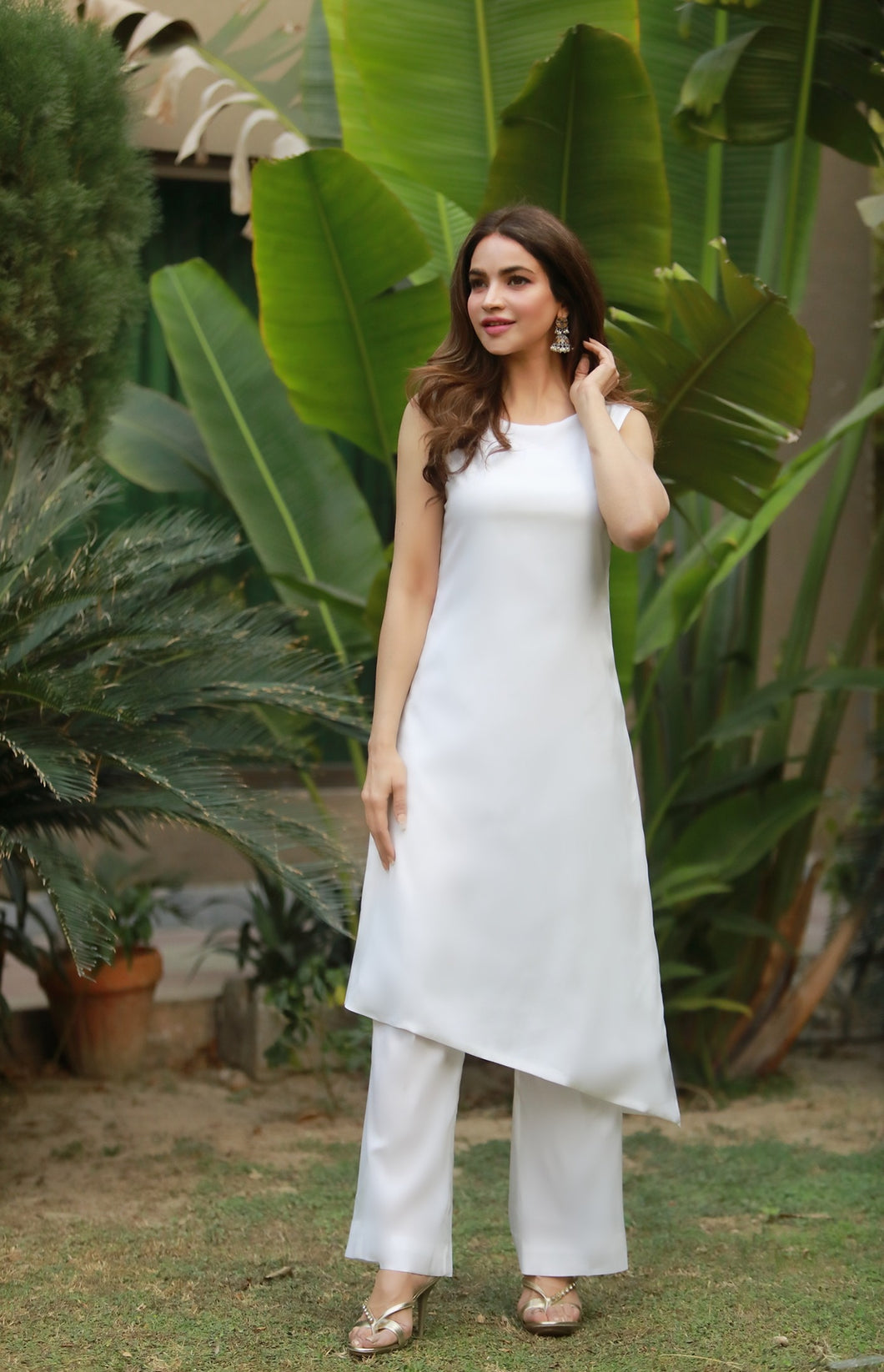 Diagonal Cut Long Shirt with Trouser